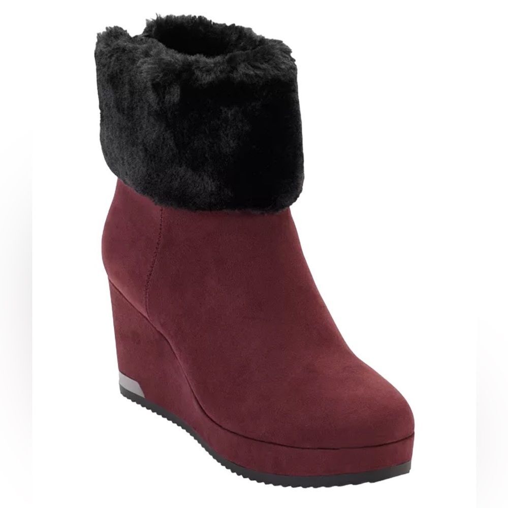 DKNY Women's Nadra Wedge Booties Size 7.5